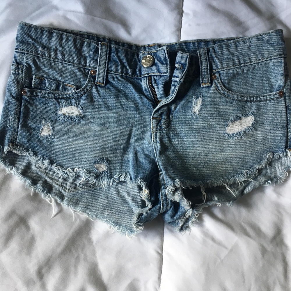 BDG low-rise dolphin shorts